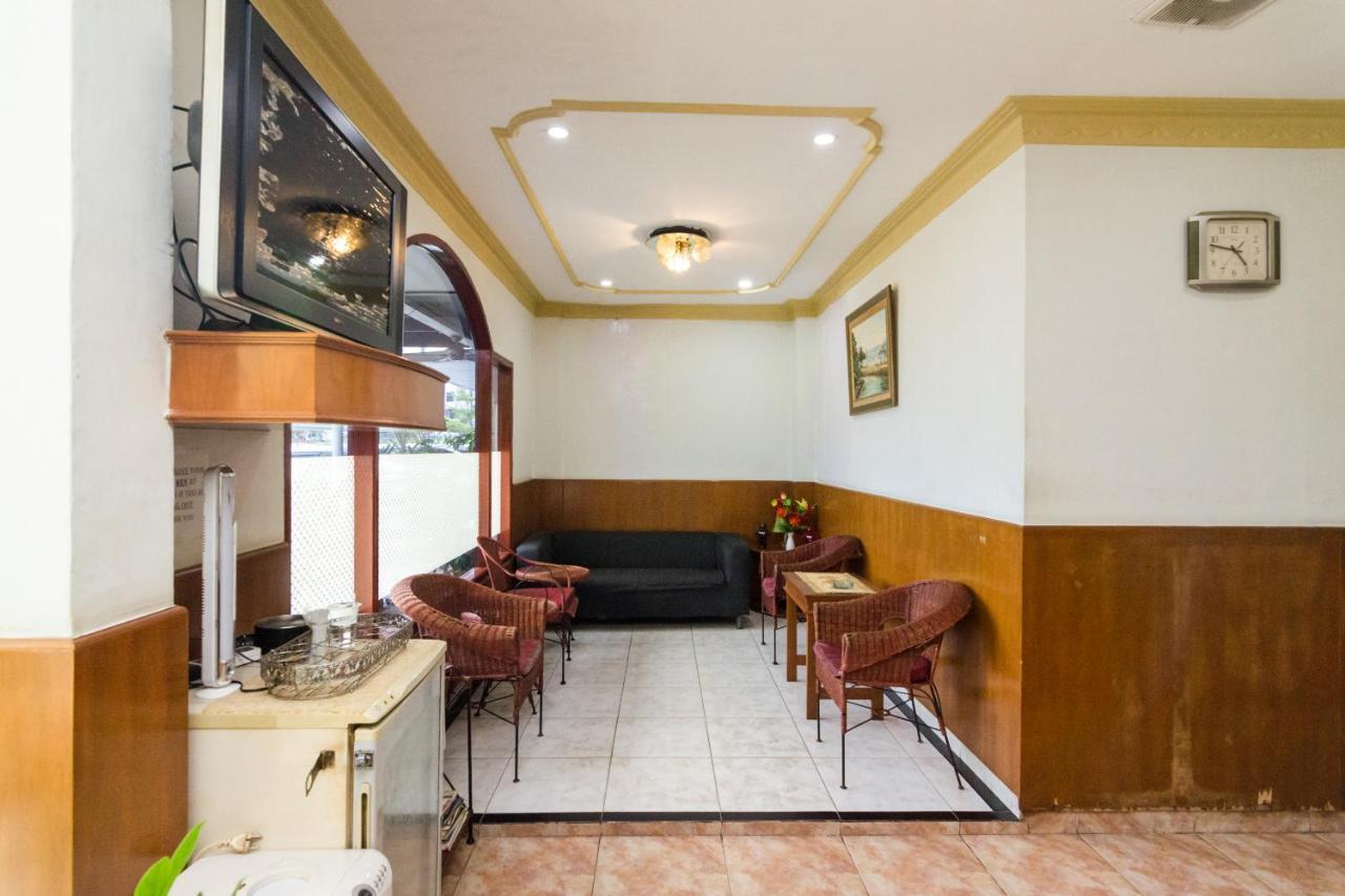 Oyo 2422 Rama Hotel นาโกยา ภายนอก รูปภาพ